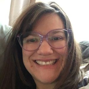 Meet your Posher, Eleni